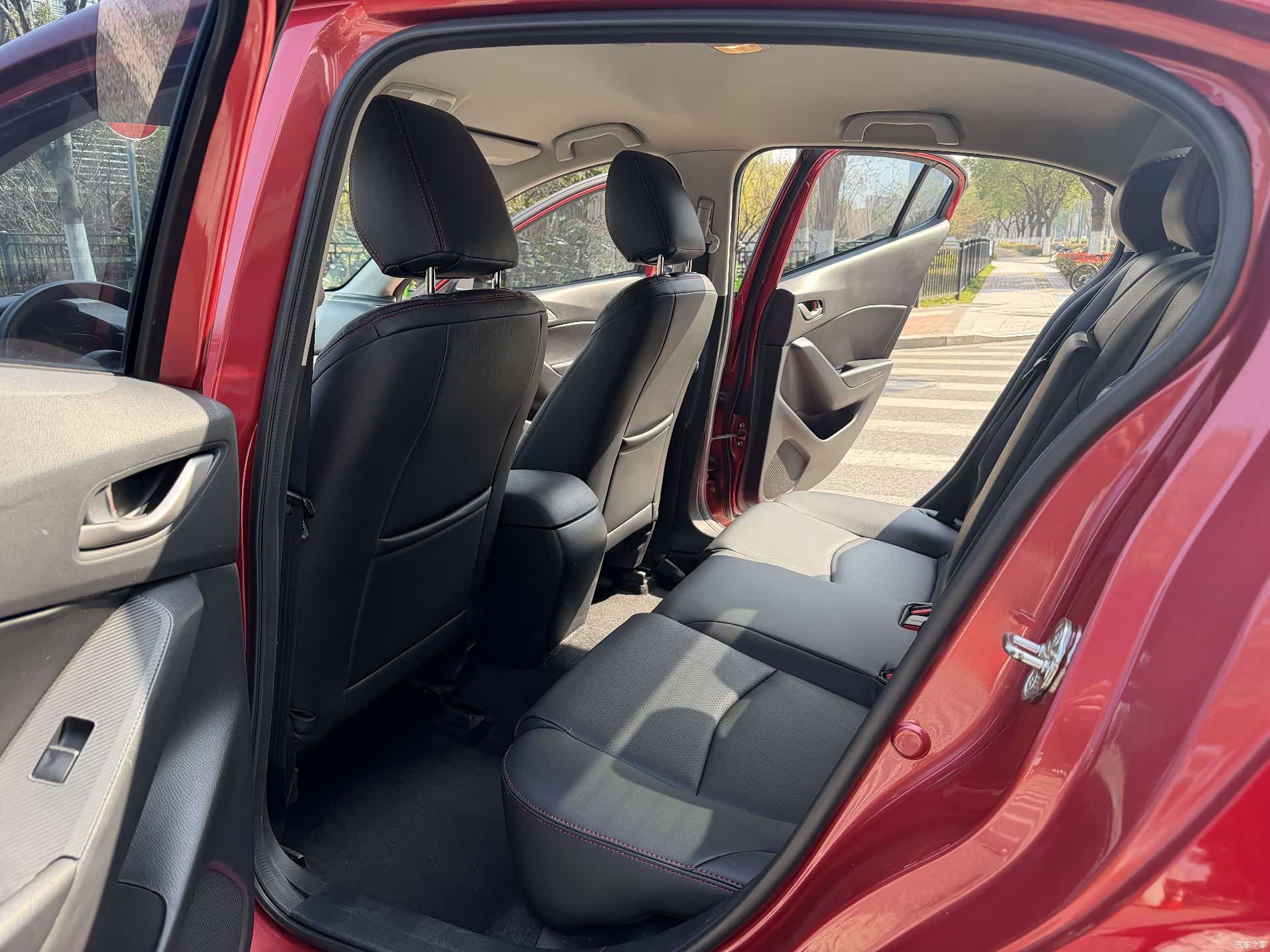 Mazda Mazda3, 2019 9