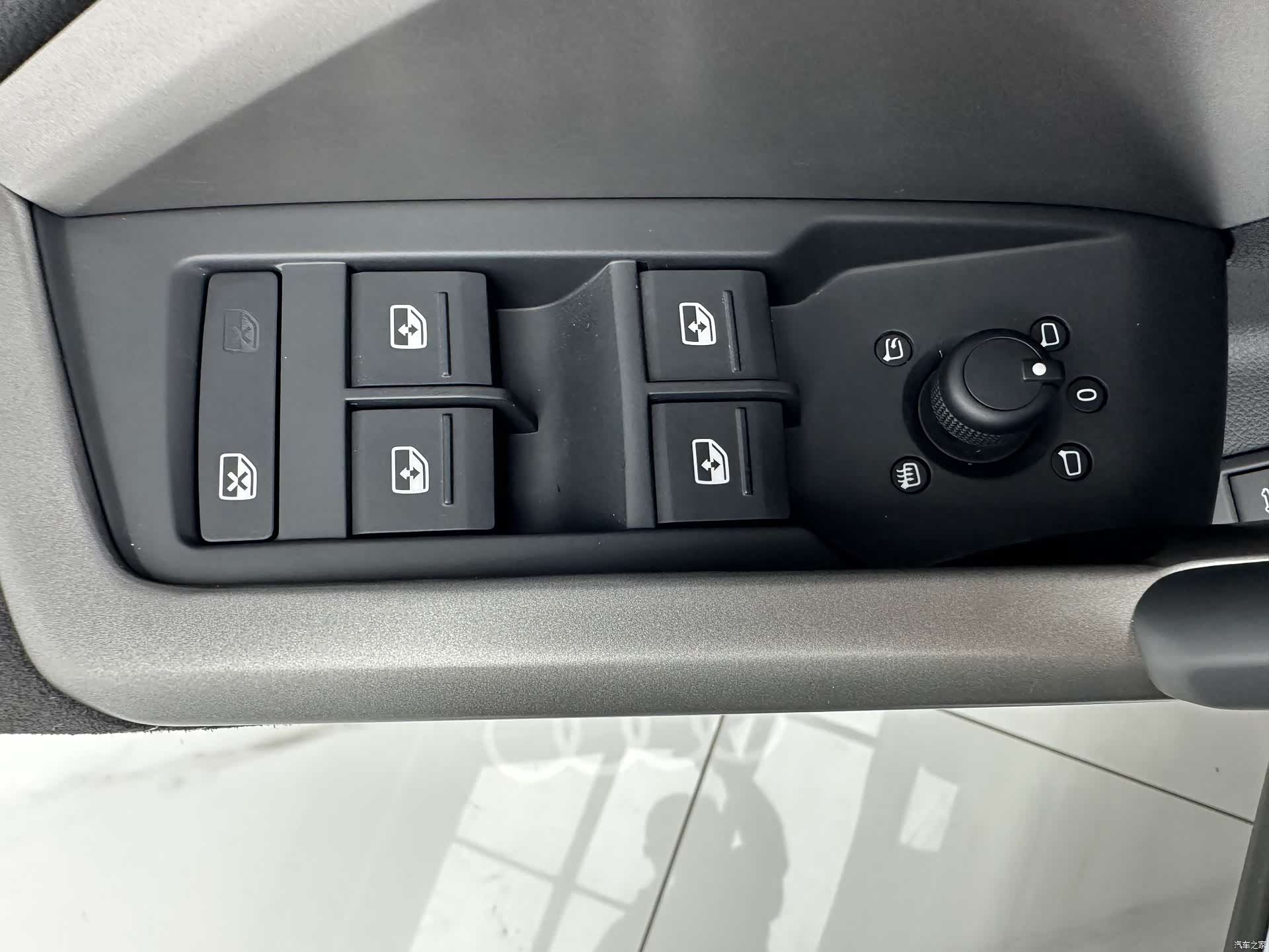 Audi Q3, 2023 12
