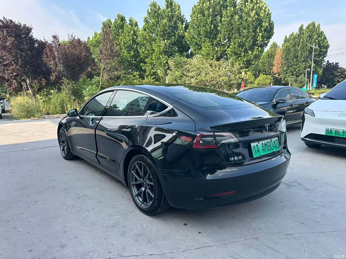 Tesla Model 3, 2020 все фото