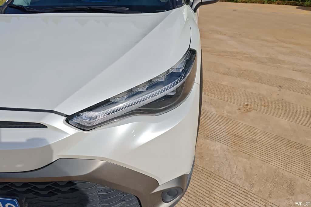 Toyota Frontlander, 2024 все фото