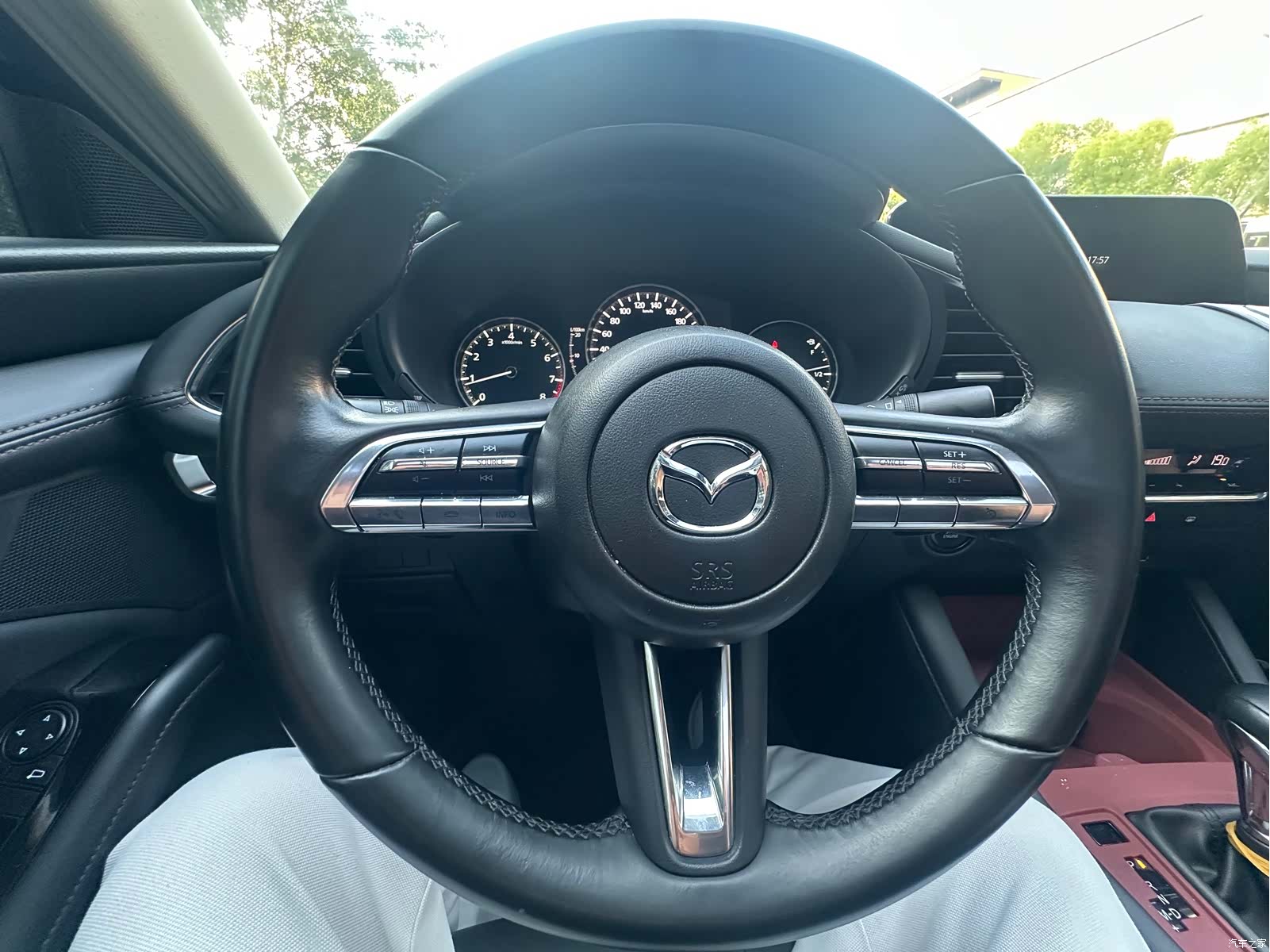 Mazda Mazda3, 2024 17