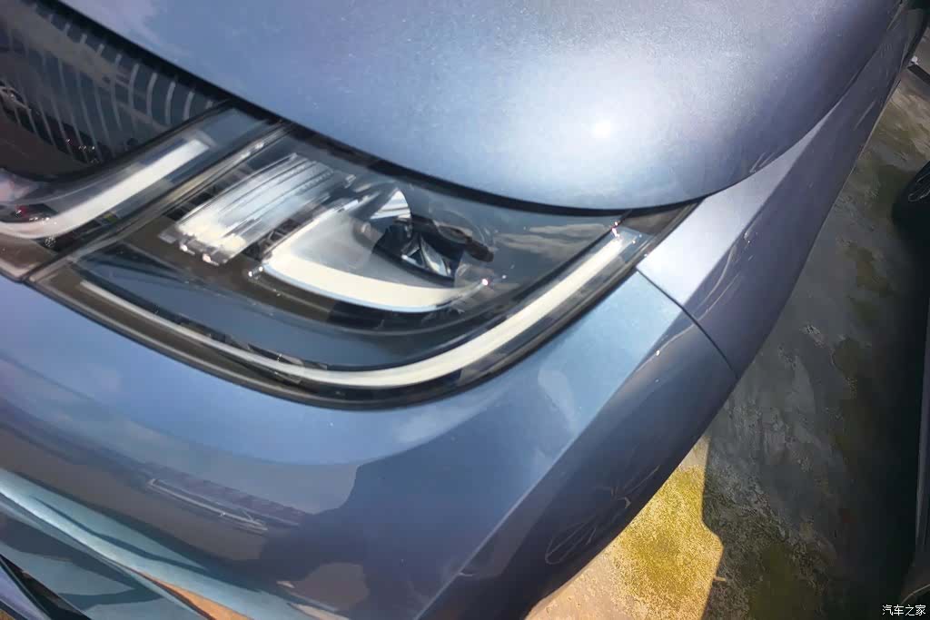 BYD Dolphin, 2024 все фото