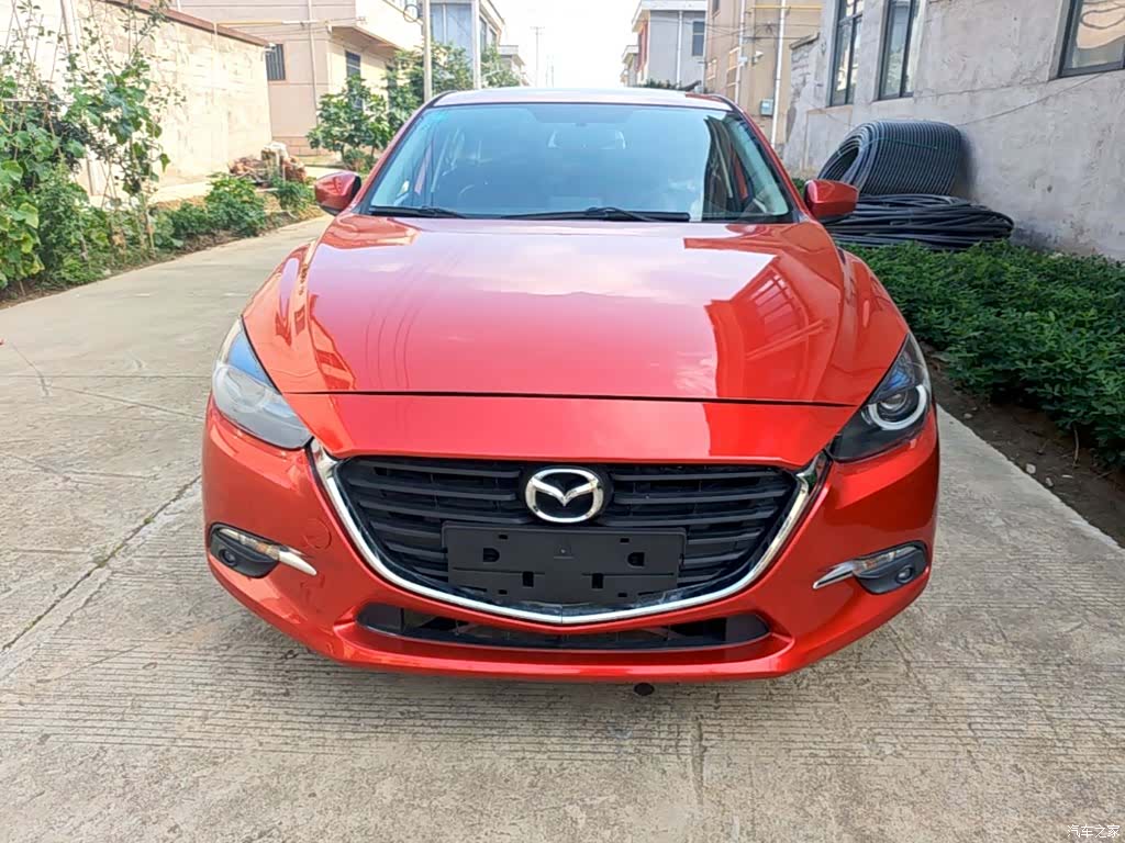 Mazda Mazda3, 2017 3