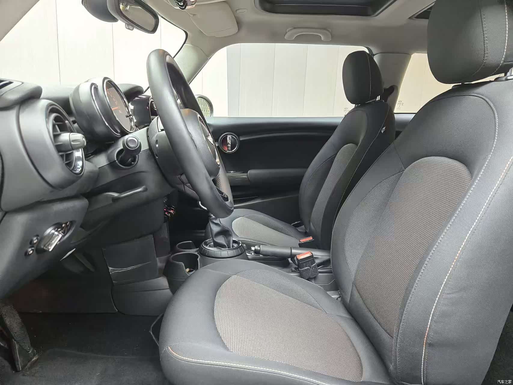 Mini Cooper, 2015 4