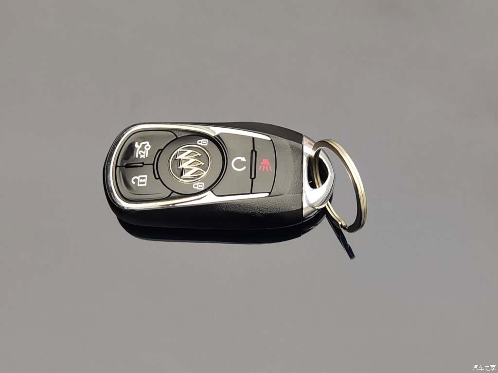 Buick LaCrosse, 2019 19