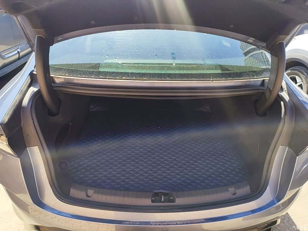 BYD Seal, 2023 19