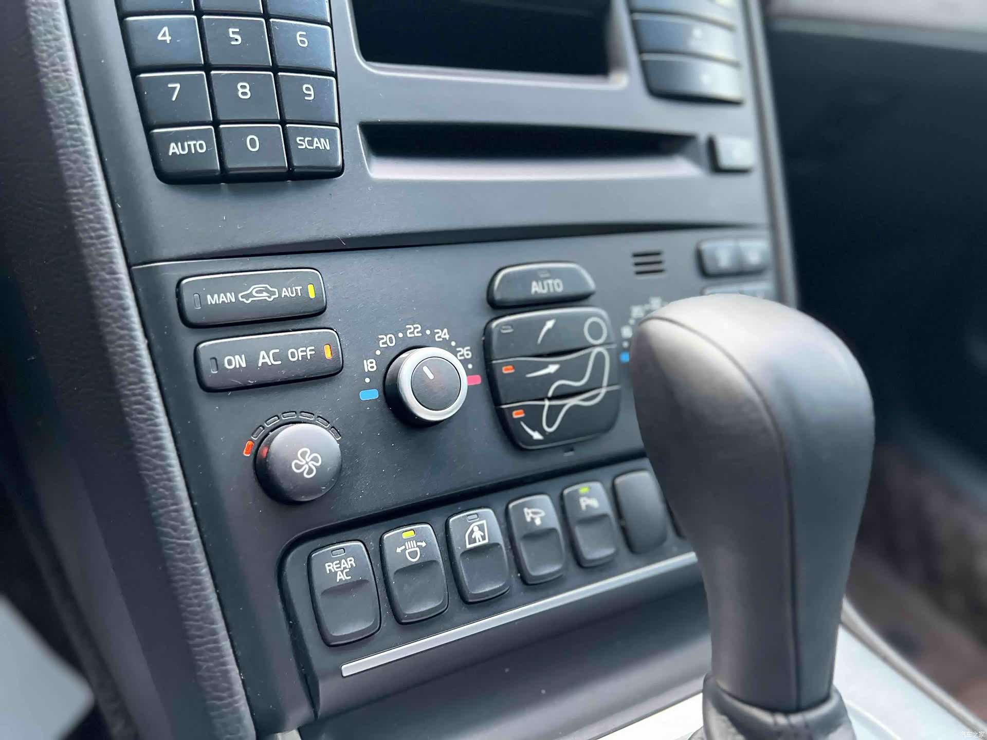 Volvo XC90, 2014 6