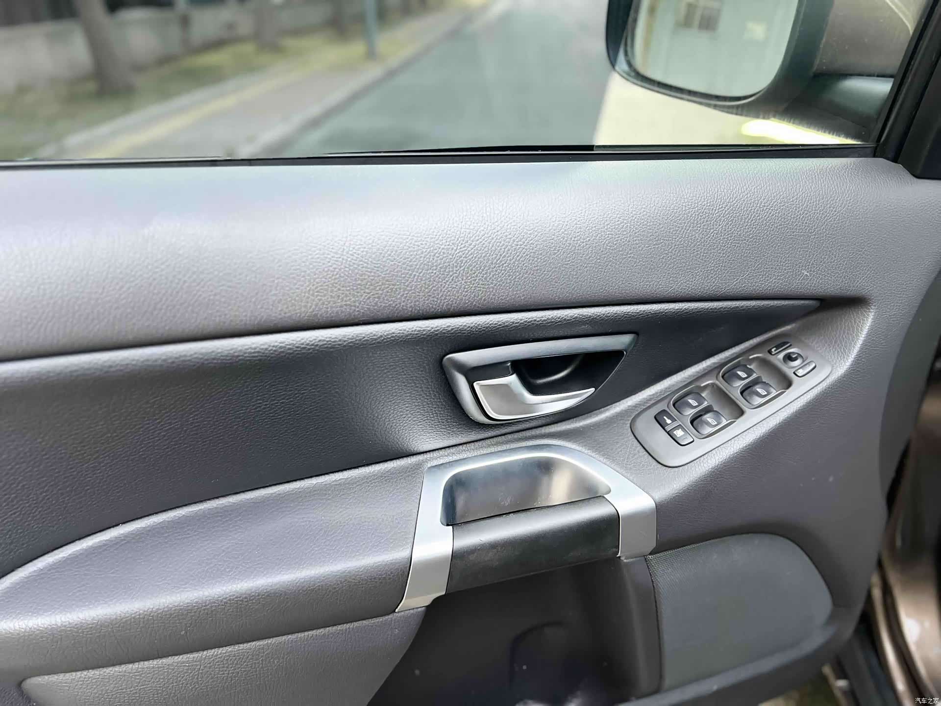 Volvo XC90, 2014 11