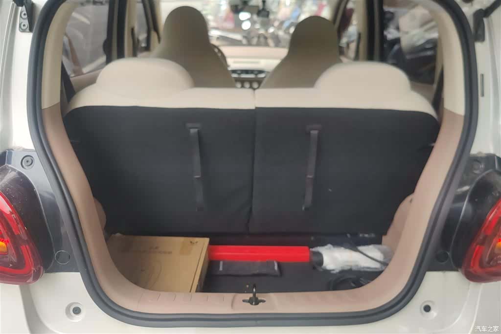 Wuling MINIEV, 2025 4
