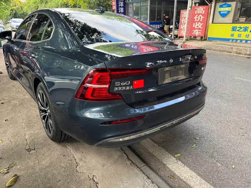 Volvo S60