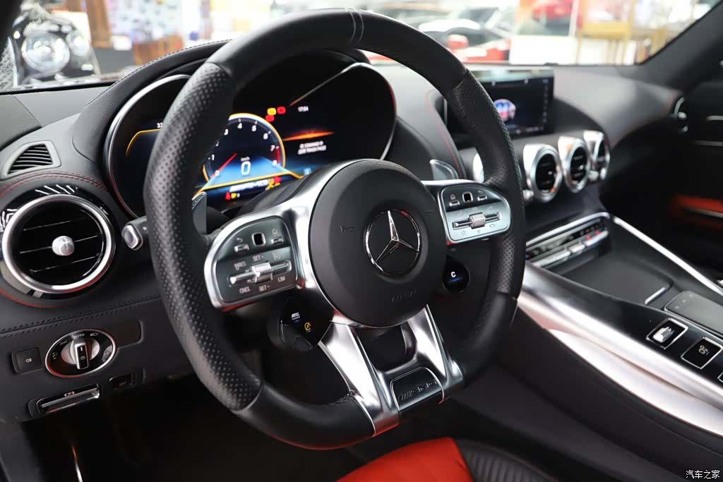 MG AMG, 2022 15