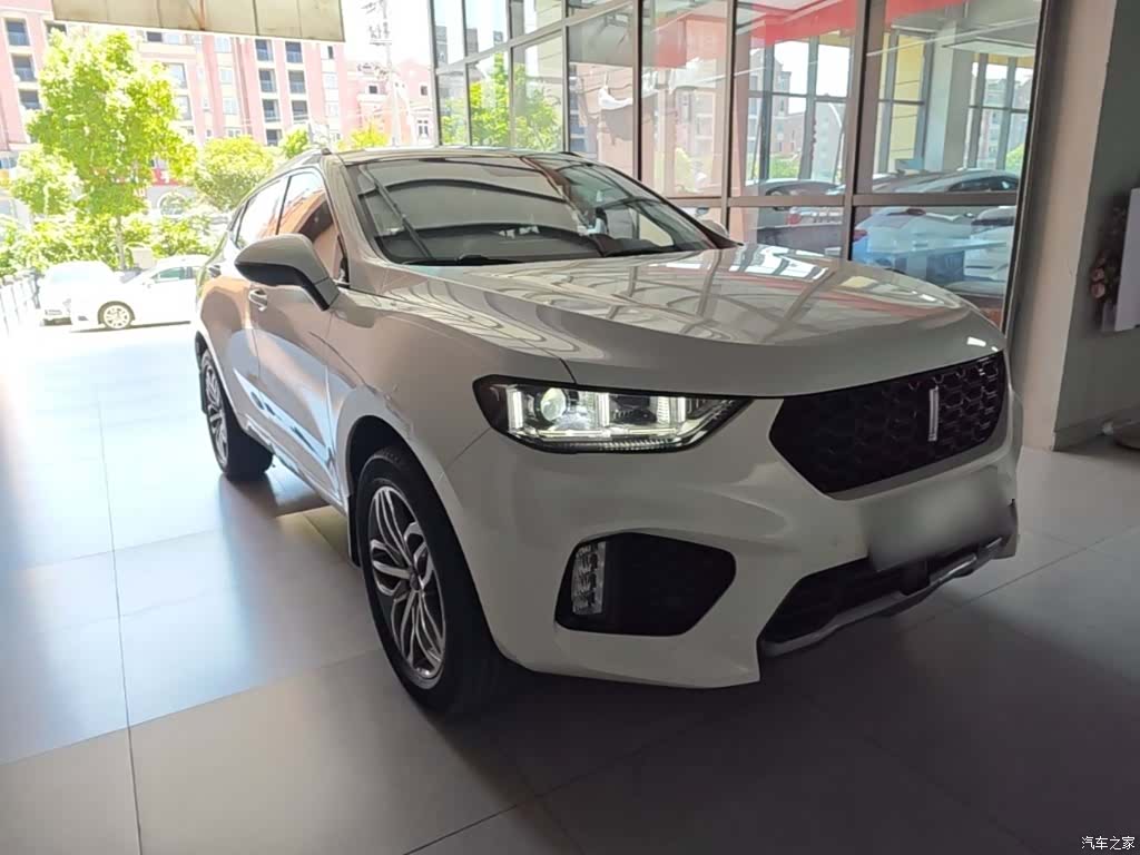 WEY VV5, 2018 4