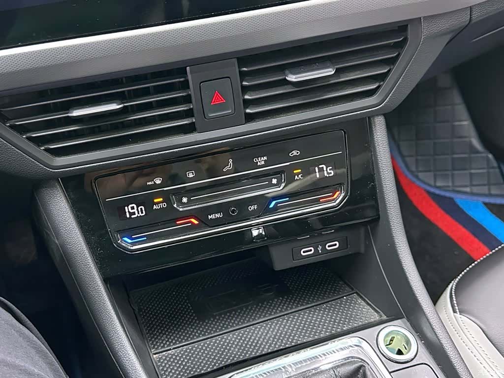 Volkswagen Bora, 2023 16