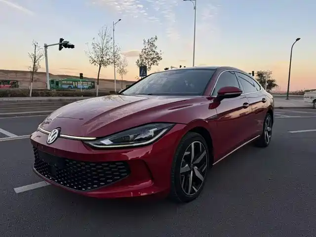 Volkswagen Lamando 2022 — купить из Китая под заказ