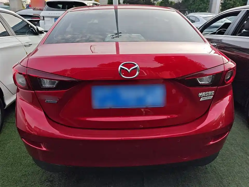 Mazda 3 Angkesaila