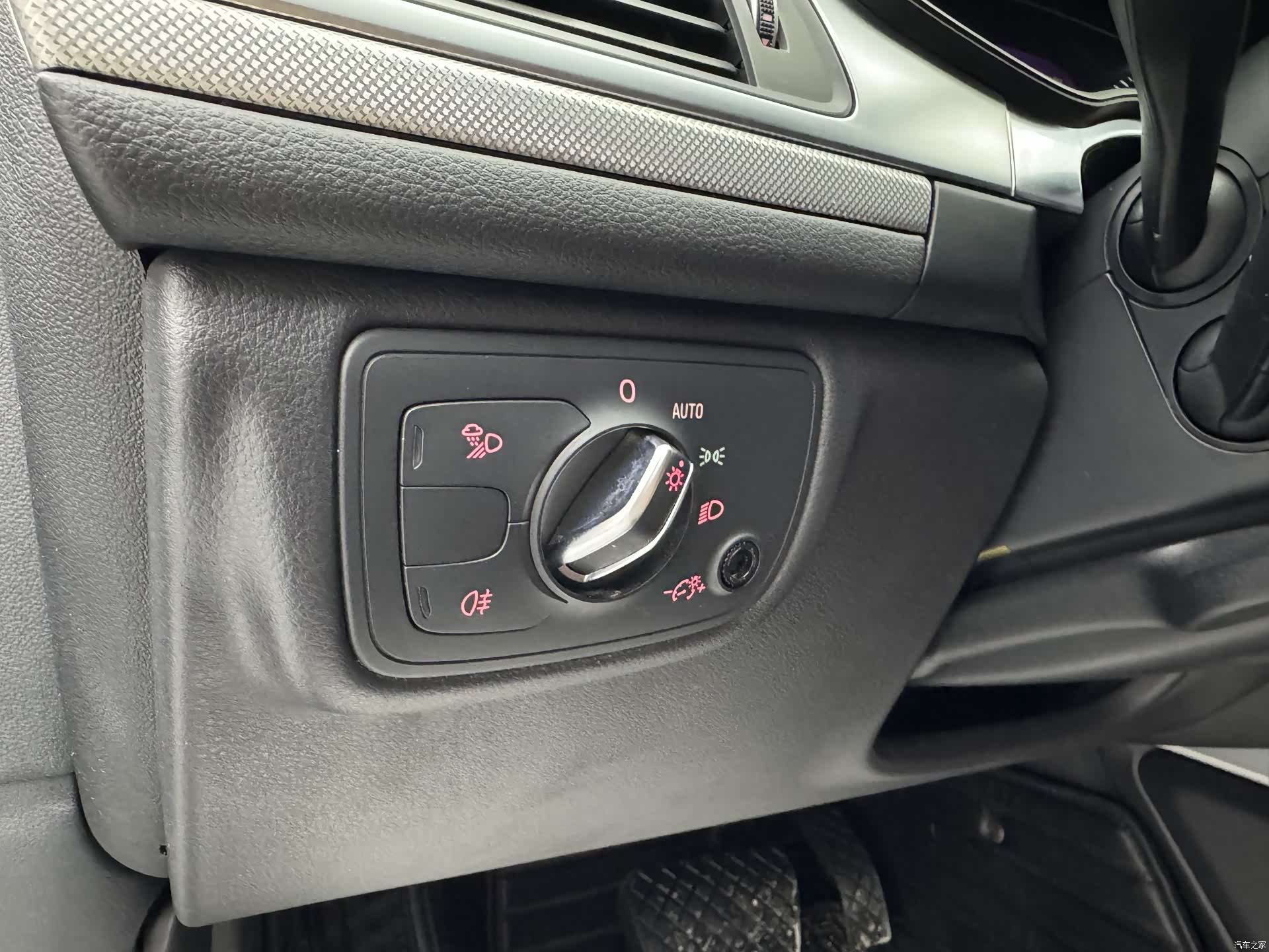 Audi A6L, 2018 26