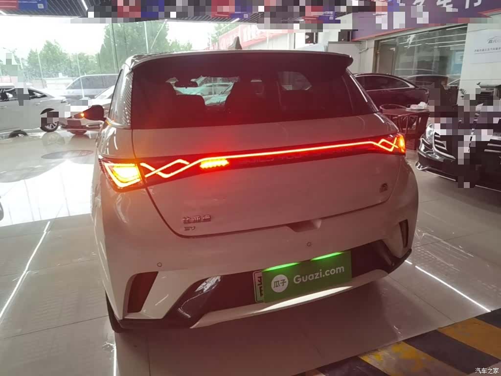 BYD Dolphin, 2023 6