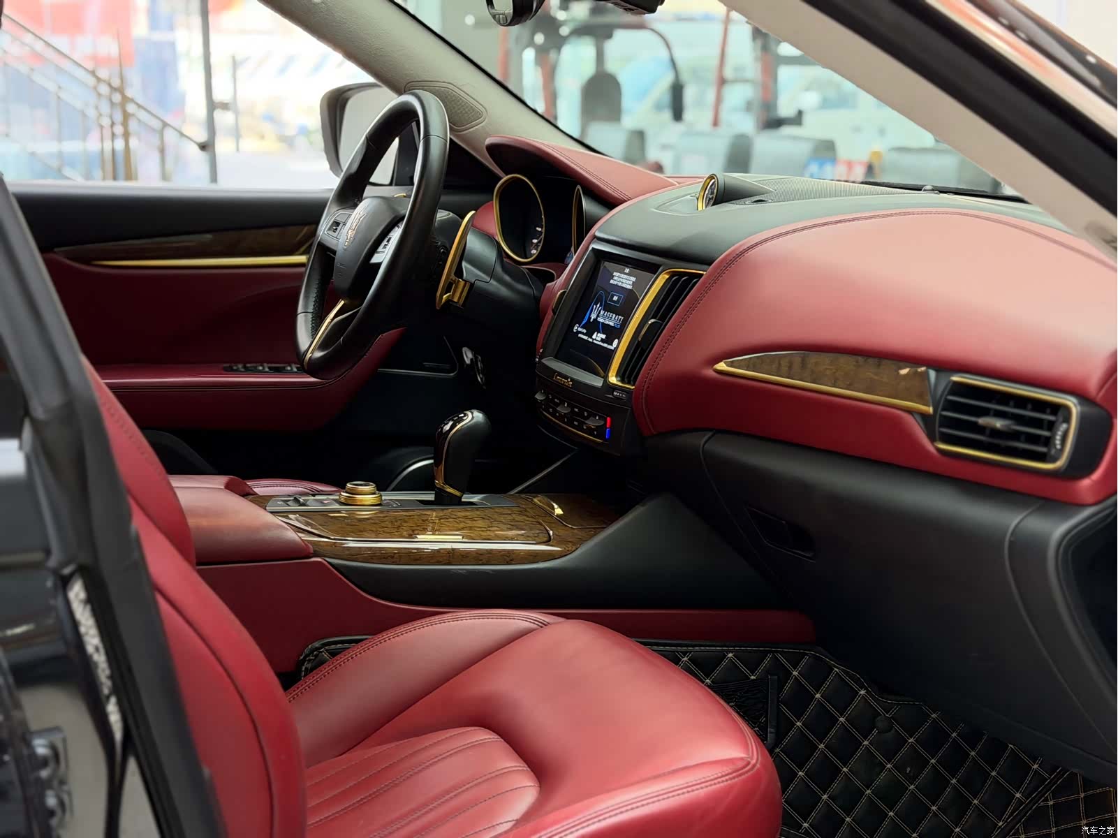 Maserati Levante, 2016 14