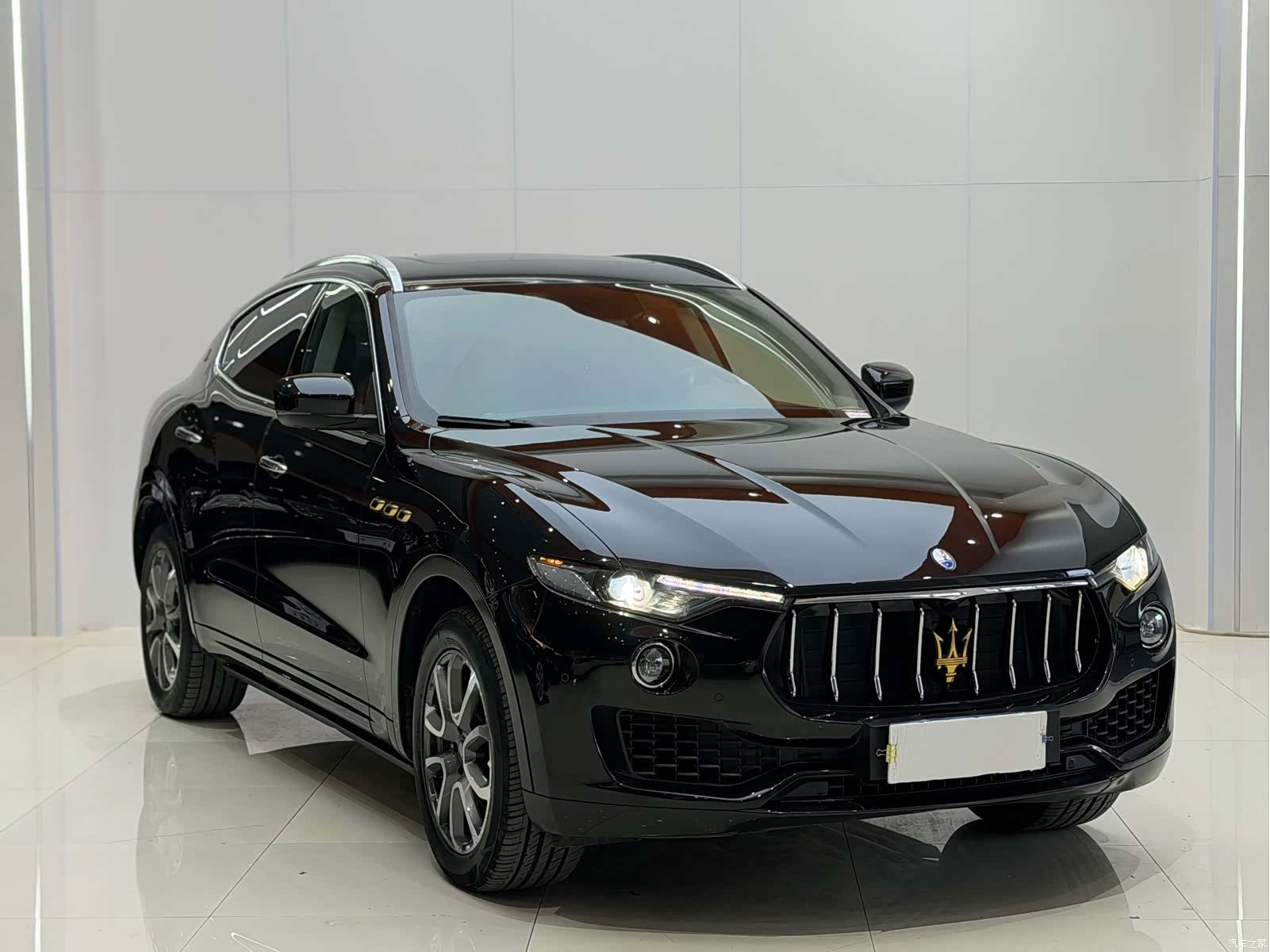 Maserati Levante, 2016 4