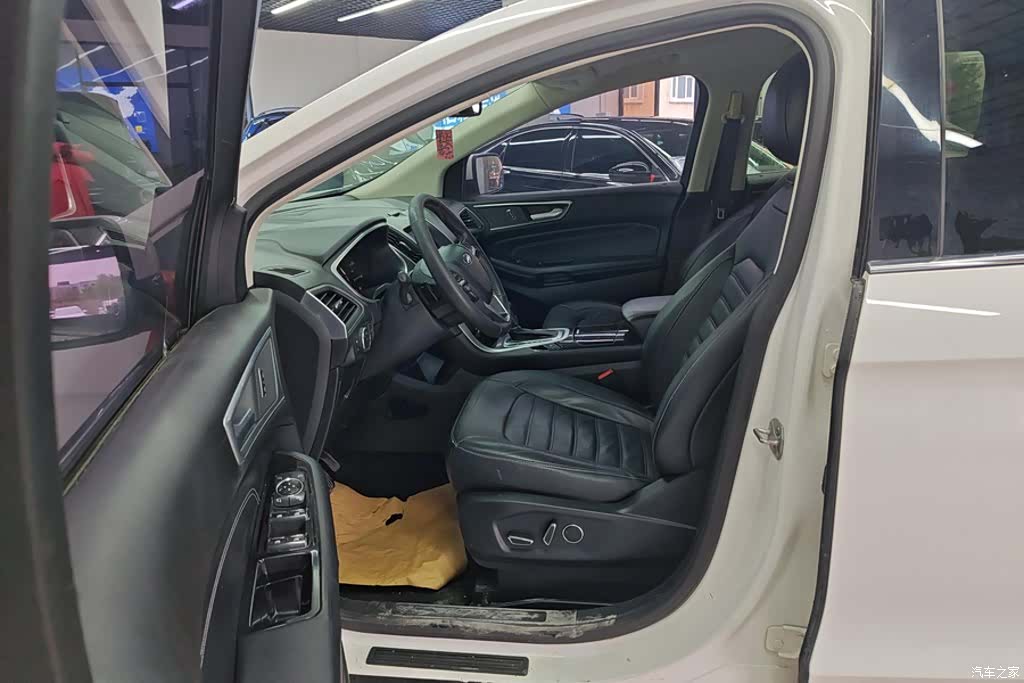 Ford Edge, 2017 9