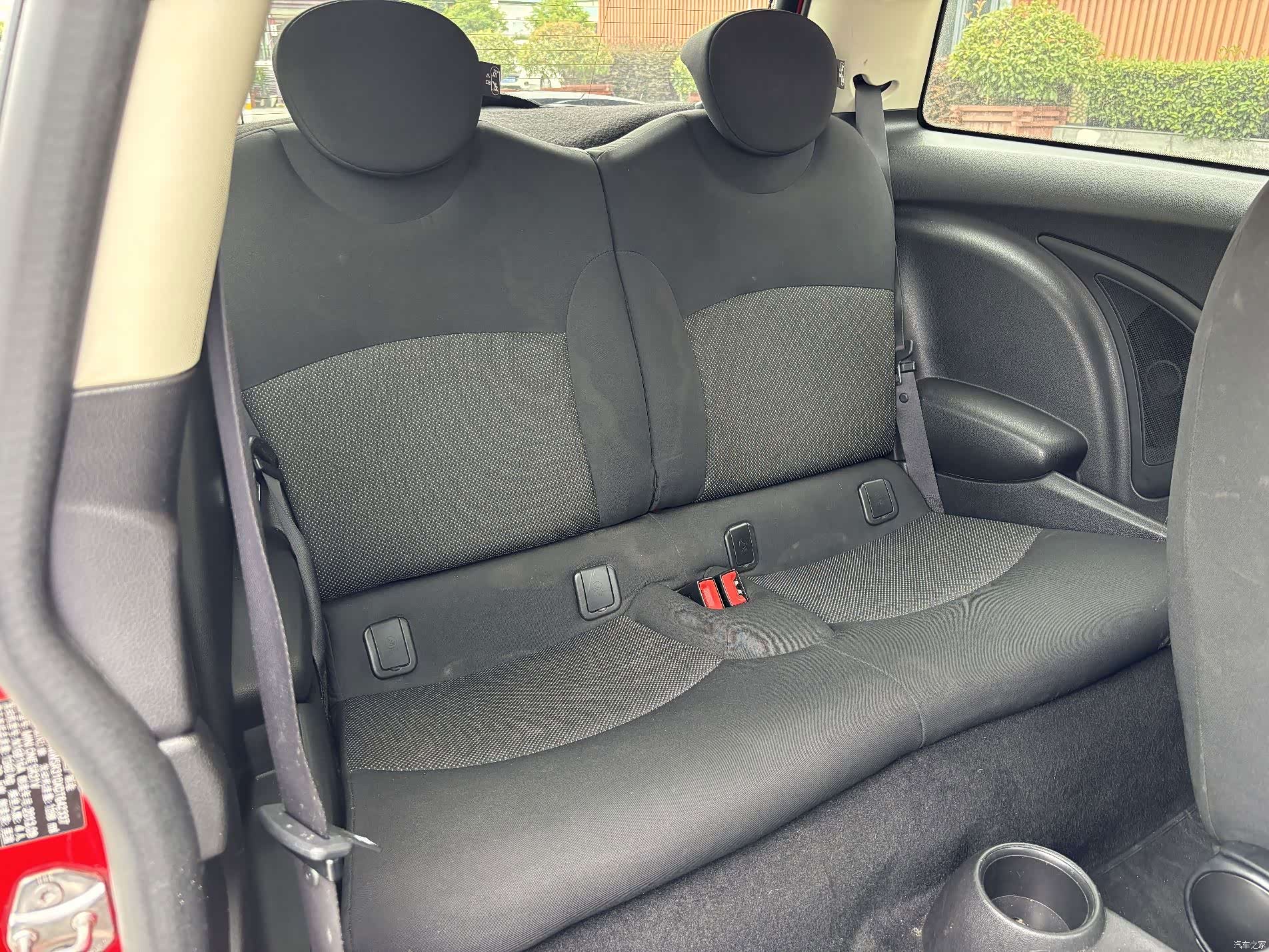 Mini ONE, 2014 12
