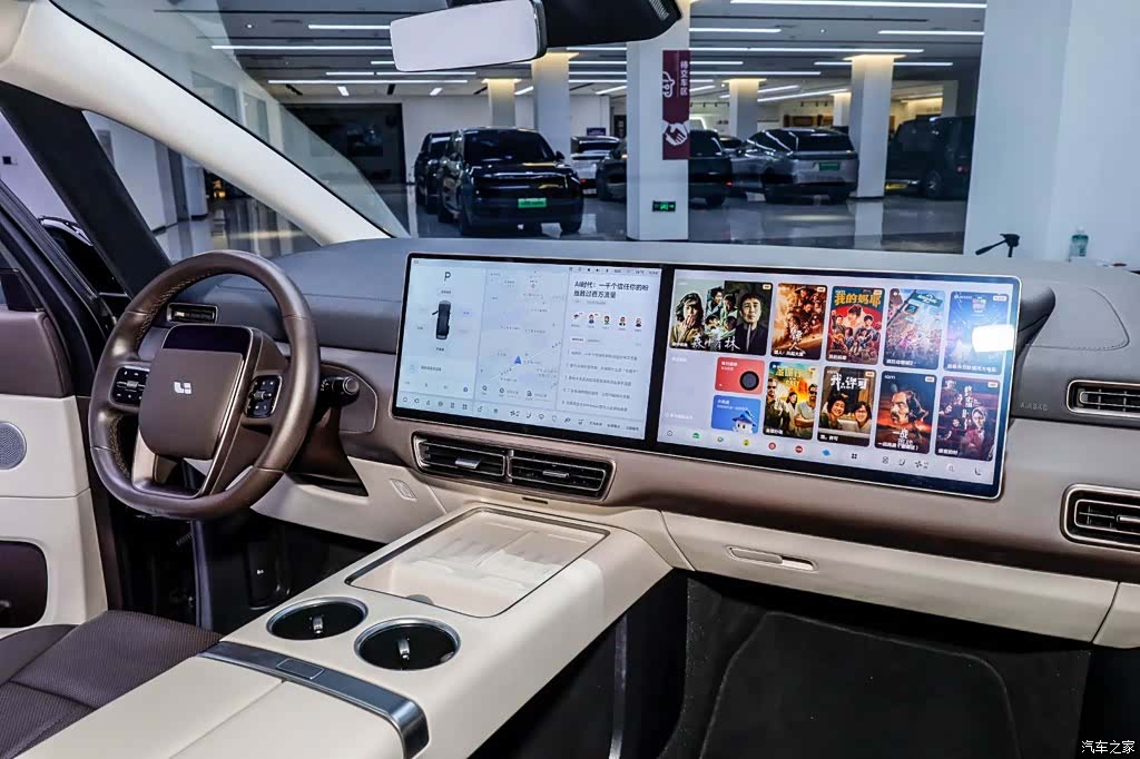 Li Auto MEGA, 2024 26