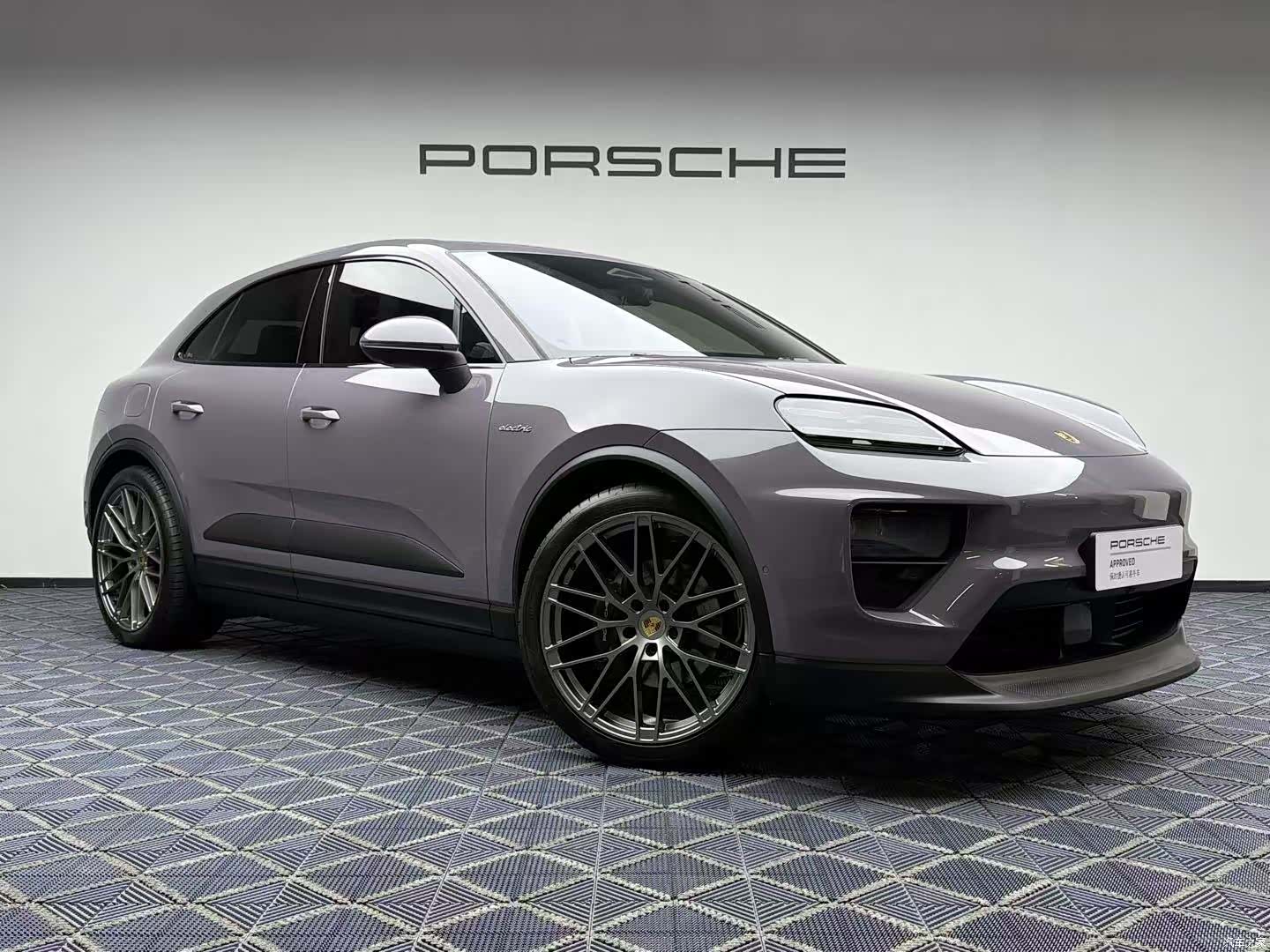 Porsche Macan, 2025 7
