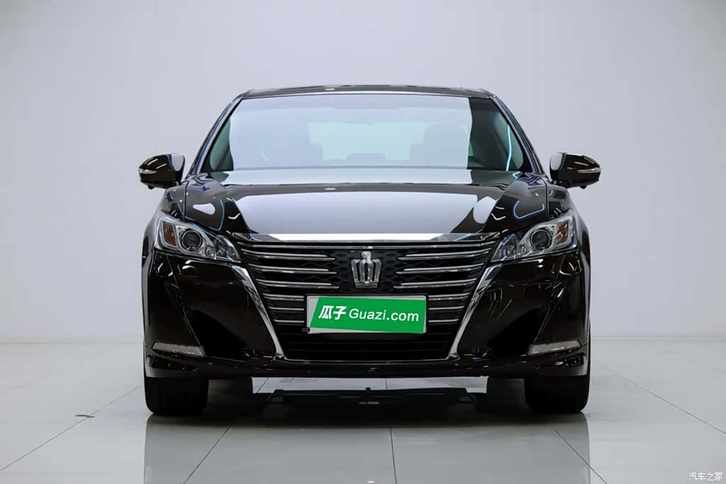 Toyota Crown, 2017 21