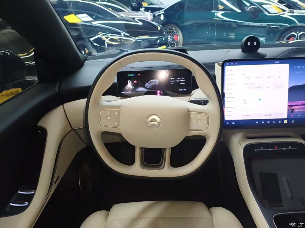 NIO ET5, 2025 11