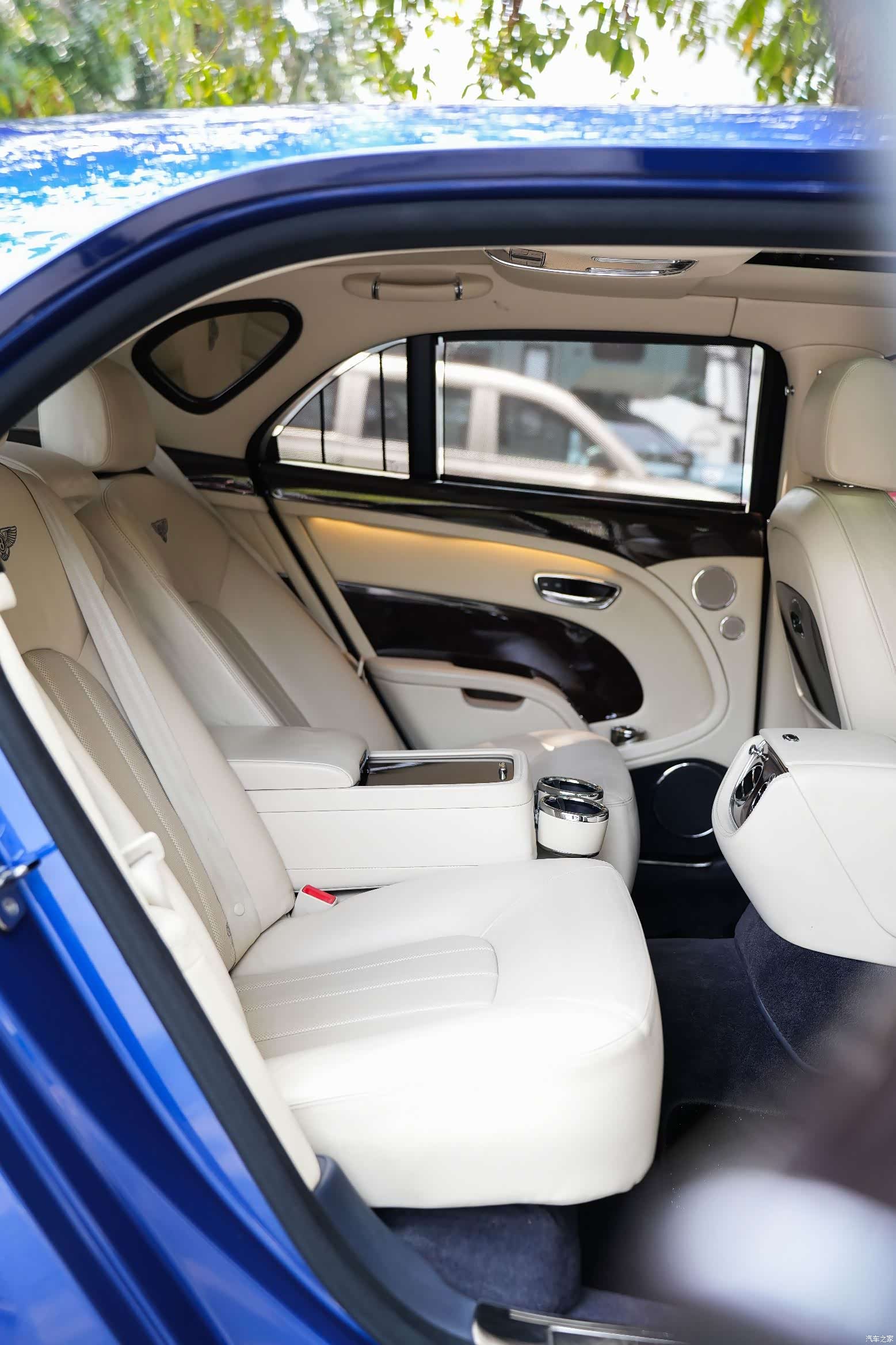 Bentley Mulsanne, 2013 21