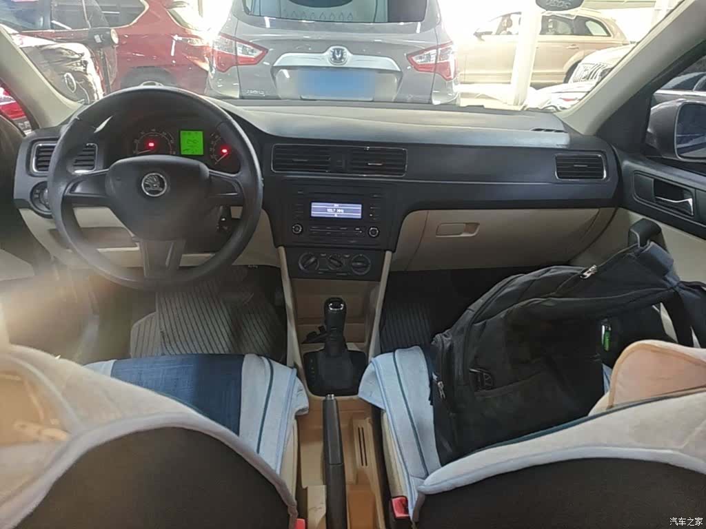 Skoda Rapid, 2016 10