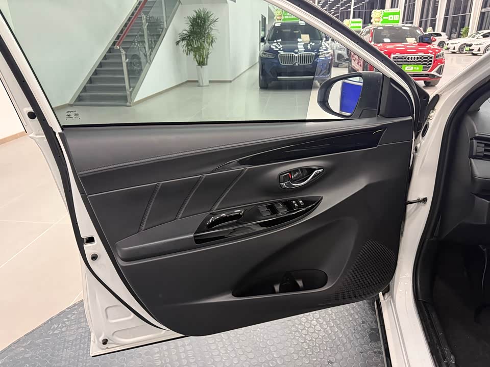 Toyota YARiS L Zhixuan