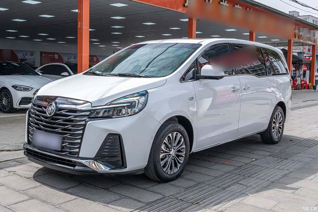 Buick GL8, 2023 3