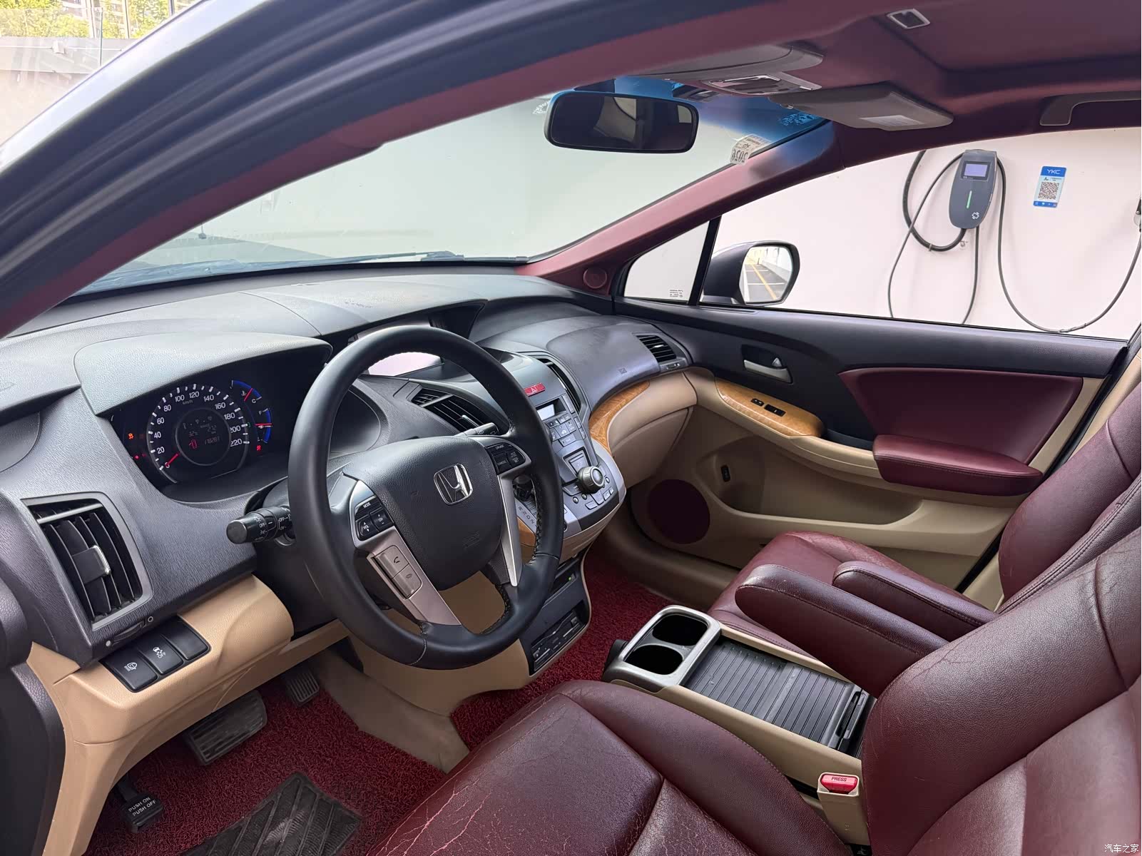 Honda Odyssey, 2011 9