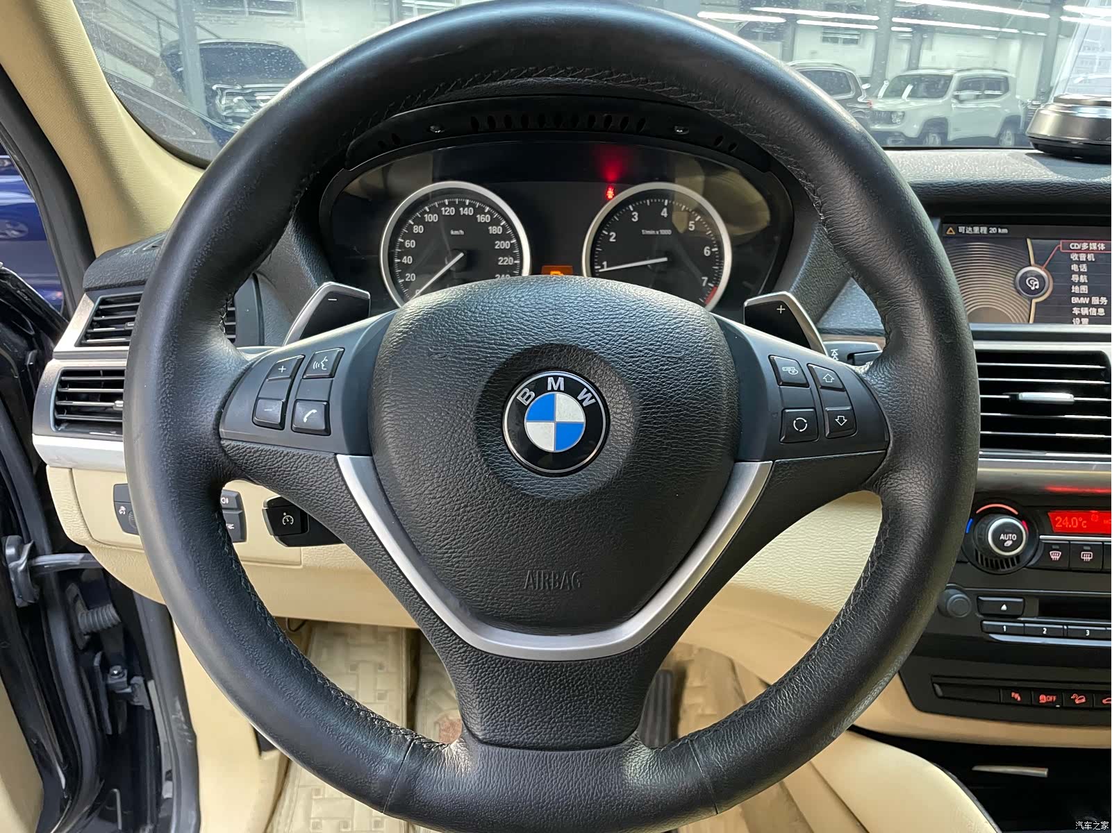 BMW X6, 2011 8
