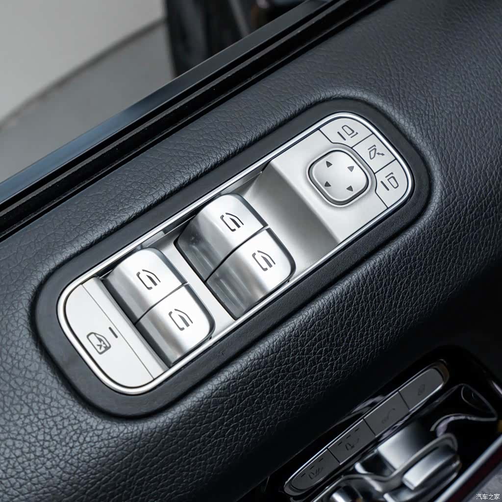 Mercedes-Benz G-Class, 2023 24