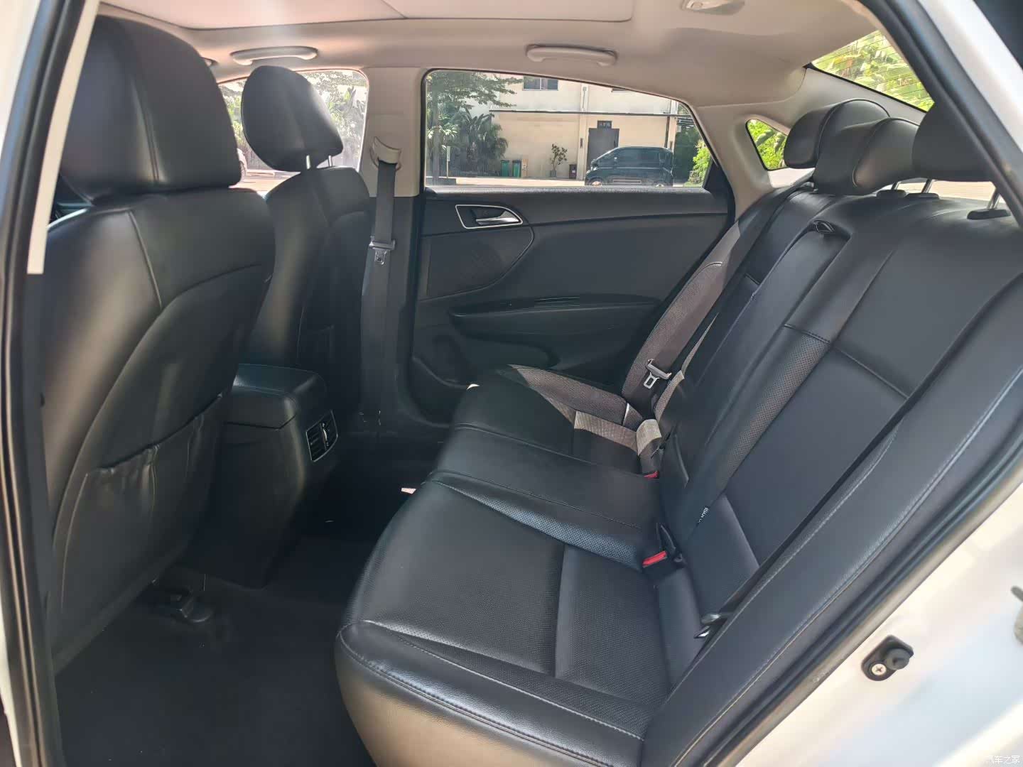 Hyundai GLS, 2018 6