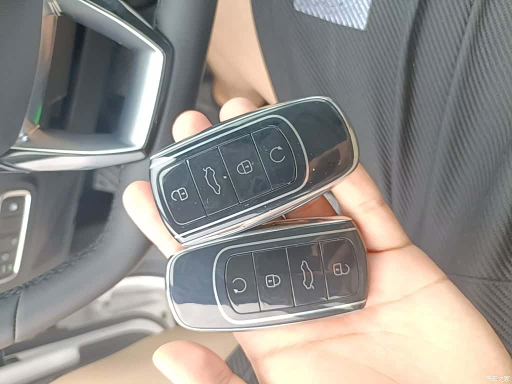 Chery Tiggo 7, 2026 9