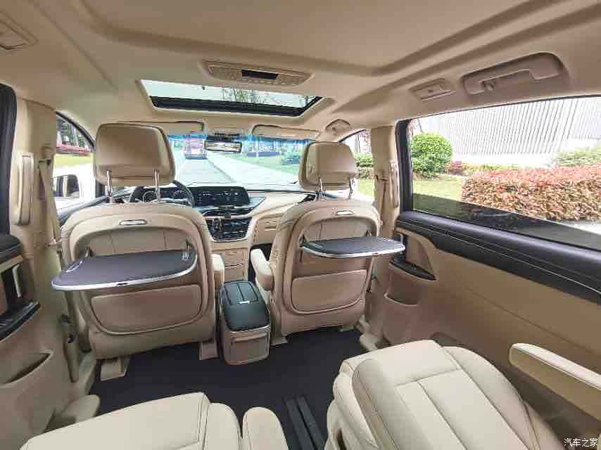 Buick GL8, 2022 7