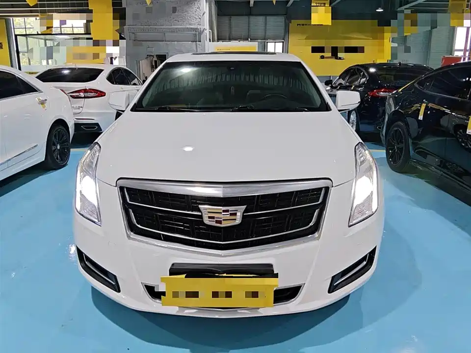 Cadillac XTS