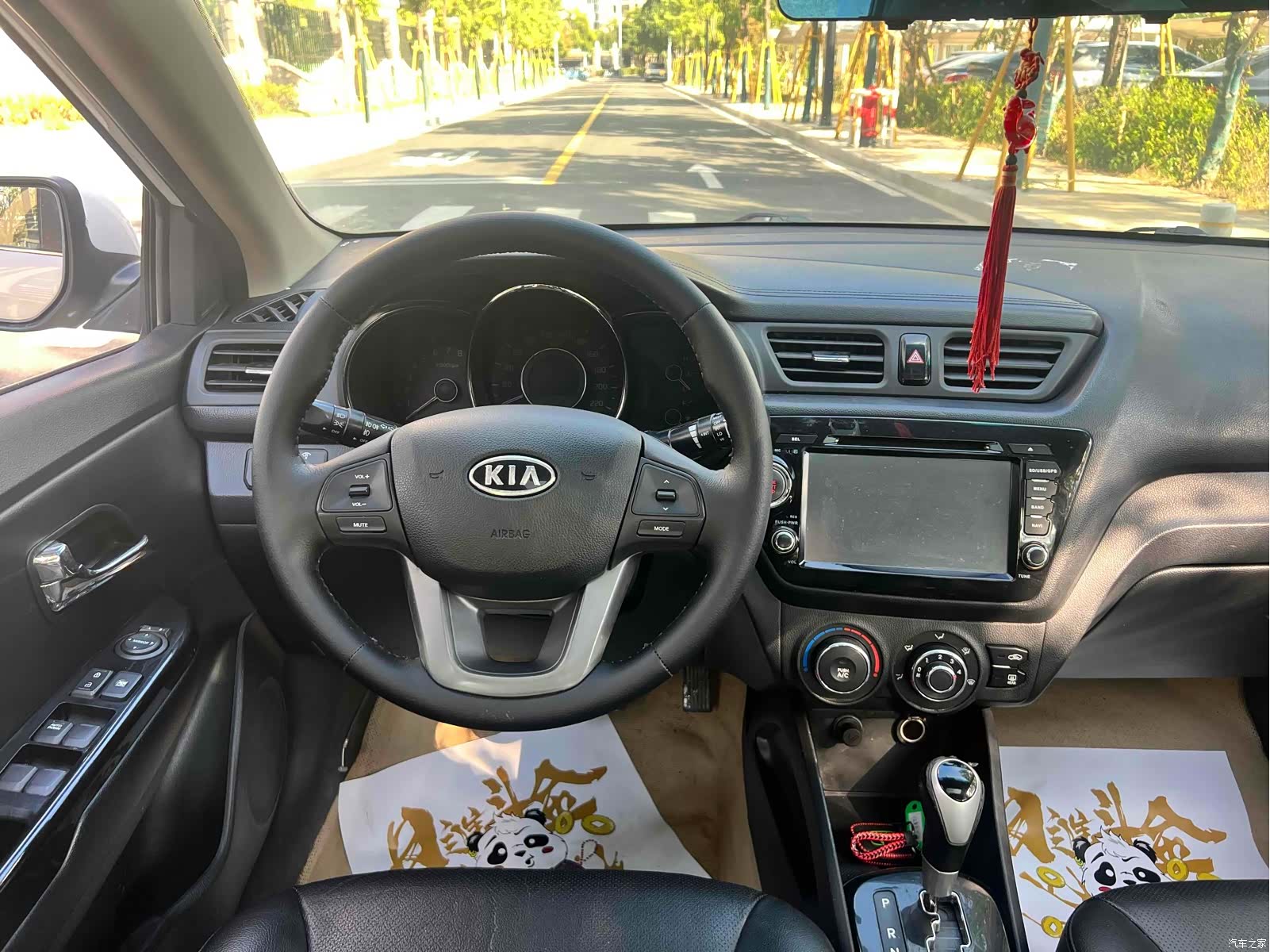 Kia K2, 2012 9