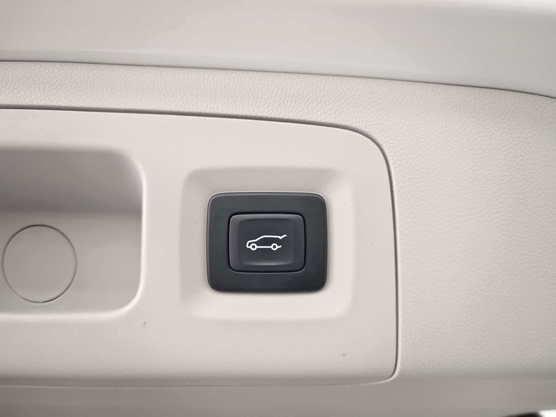Buick GL8, 2025 19