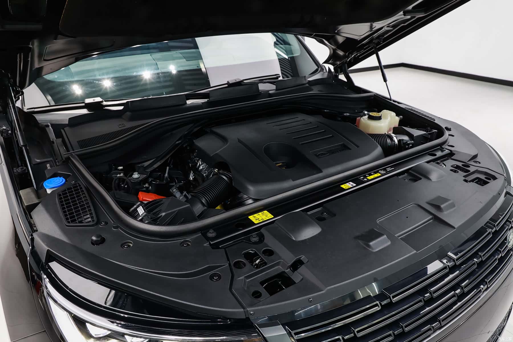 Land Rover Range Rover, 2025 23