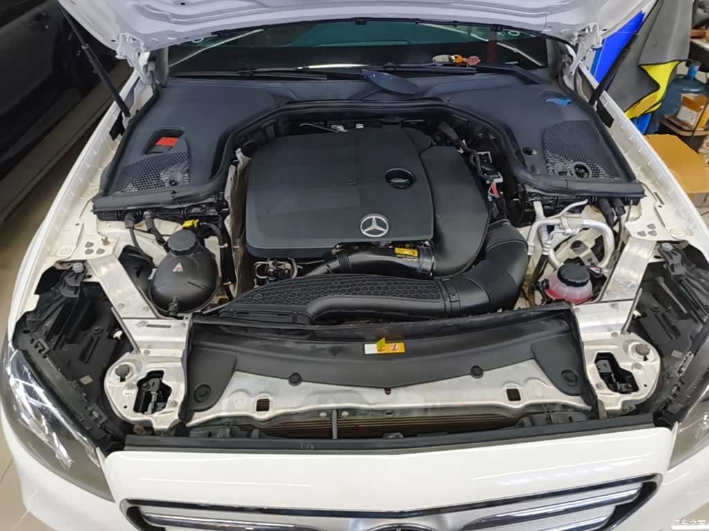 Mercedes-Benz E-Class, 2019 20
