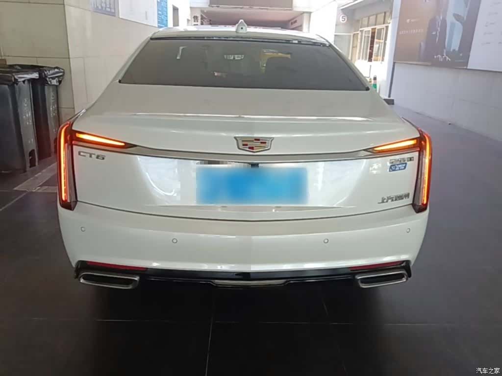 Cadillac CT6, 2025 6