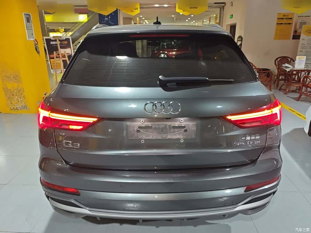 Audi Q3, 2022 6