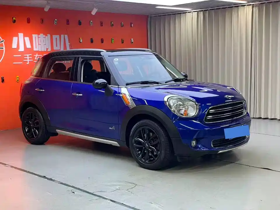 MINI COUNTRYMAN