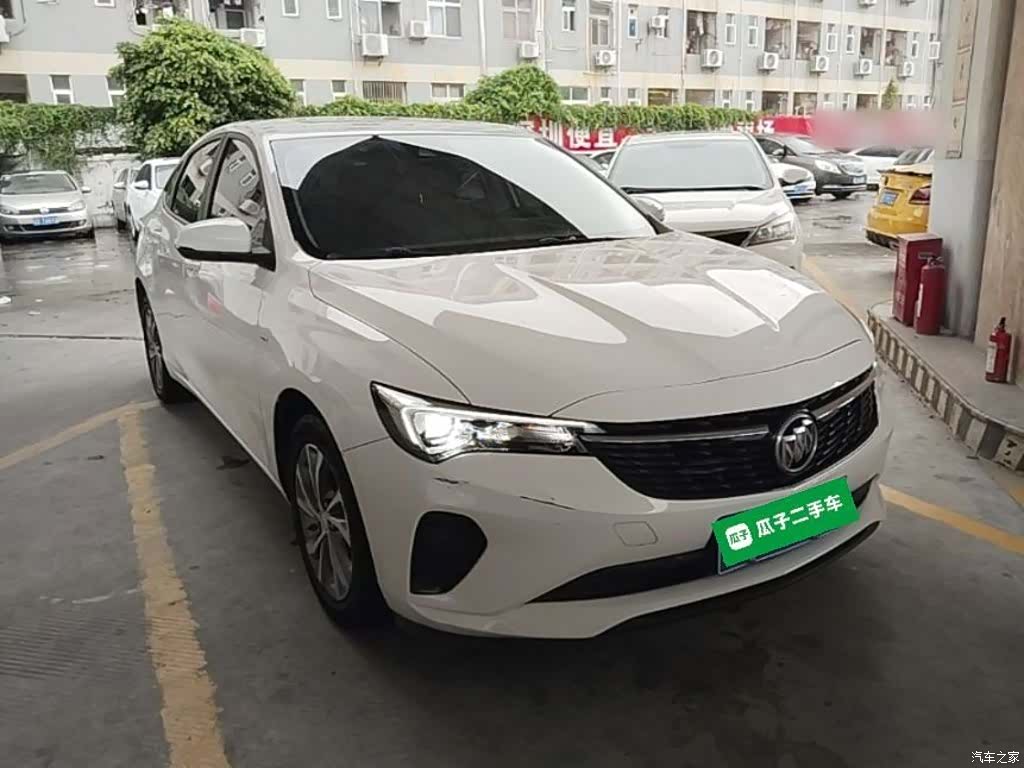 Buick Verano, 2022 4