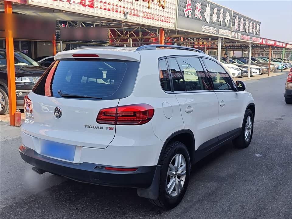 Volkswagen Tiguan