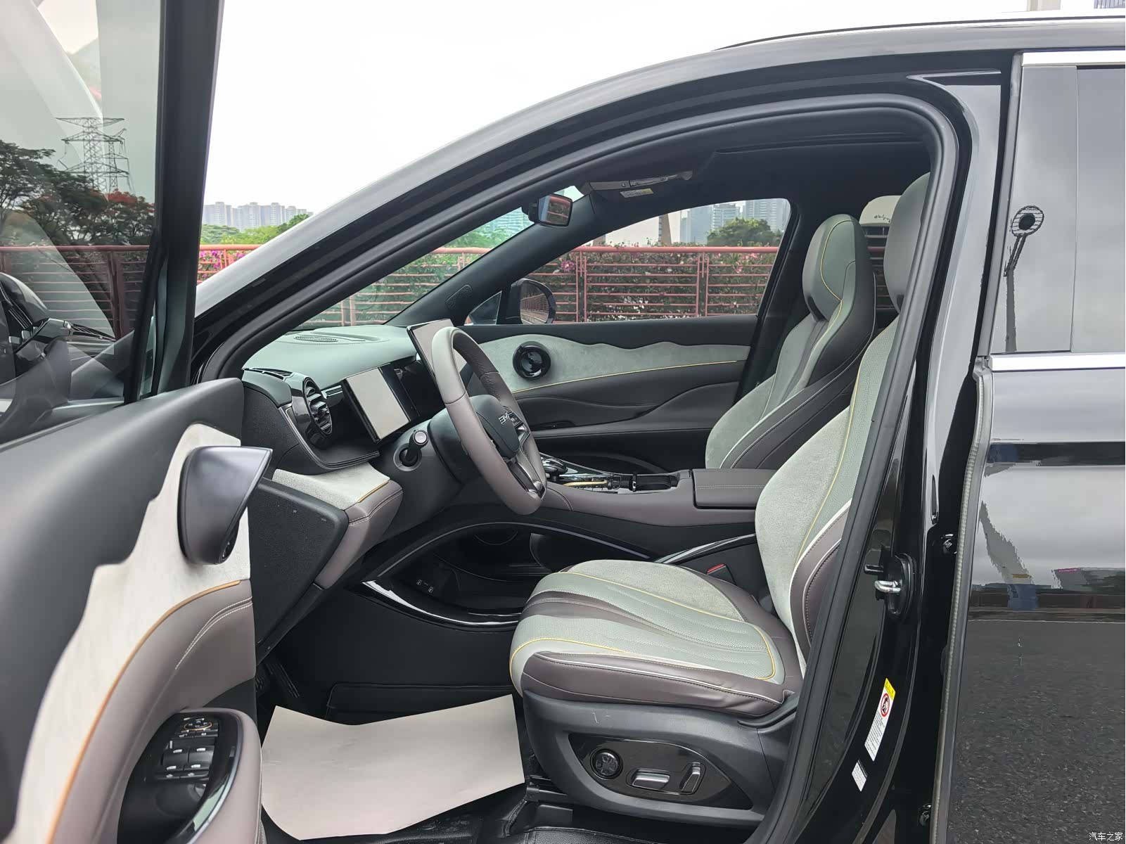 BYD 07, 2023 4